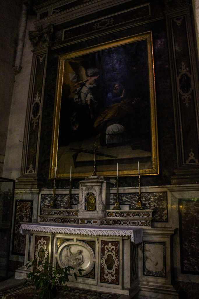Pintura 'El Ángel aparece a José' de Nicolas Mignard en la catedral de Montpellier.