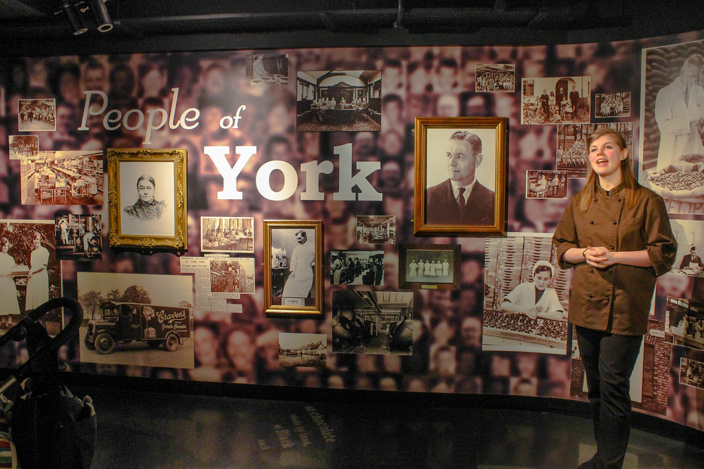 Exposición sobre la historia de los habitantes de York en York's Chocolate Story.