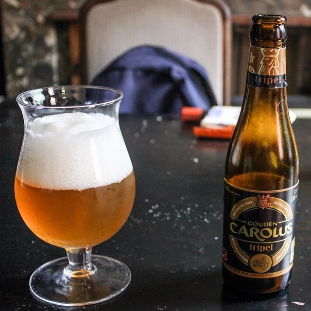 Cerveza Gouden Carolus Tripel.