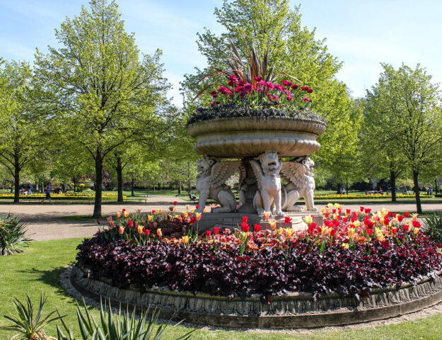 Griffin Tazza en Regent's Park de Londres, capital del Reino Unido.