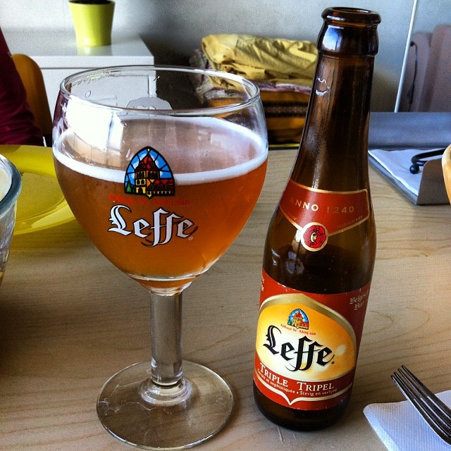 Cerveza Leffe Tripel.