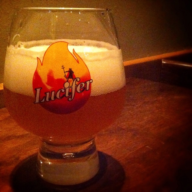 Cerveza Lucifer.