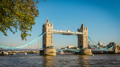 Tower Bridge de Londres, capital de Reino Unido.