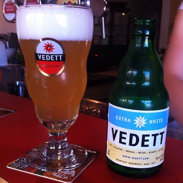 Cerveza Vedett Extra White.