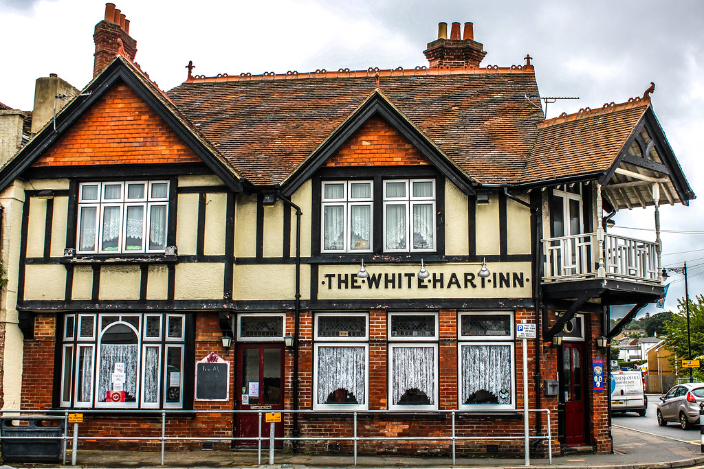 Fachada del The White Hart Inn en East Cowes, Isla de Wight.